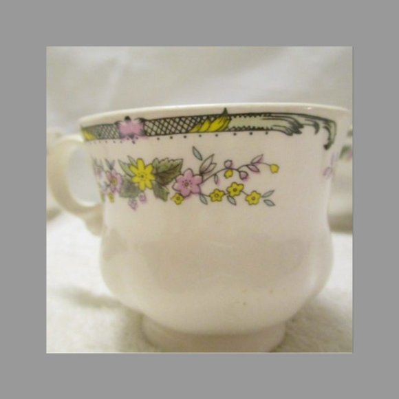 Lot of 7 Rare Shell Pattern Hankook Multi Color On White Folk Floral Coffee Cups - Picture 13 of 13